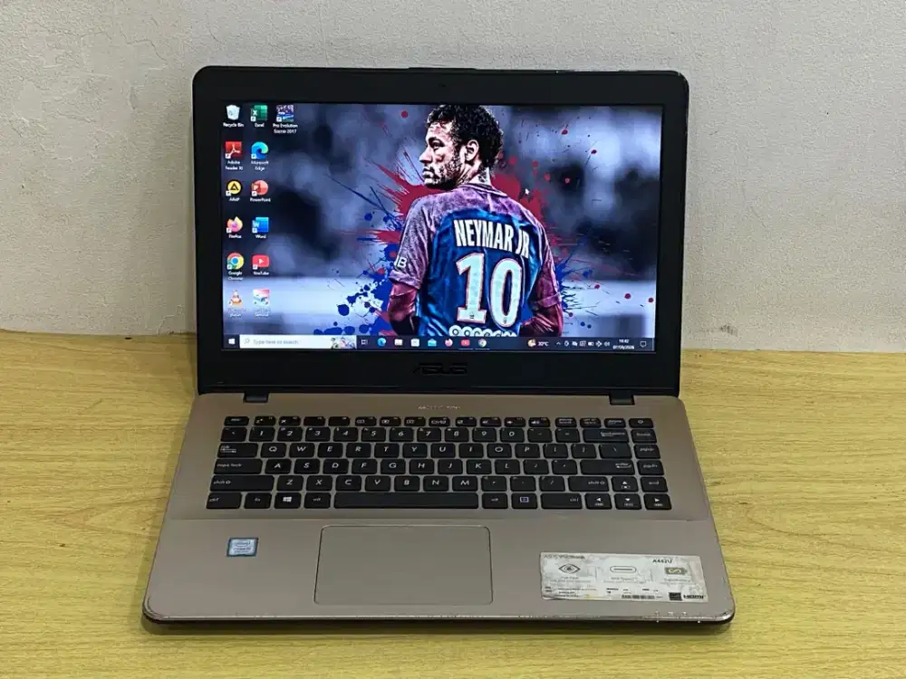 Asus vivobook 14 A442U Core i5-8250U RAM 8GB SSD 128GB Nvidia GeForce