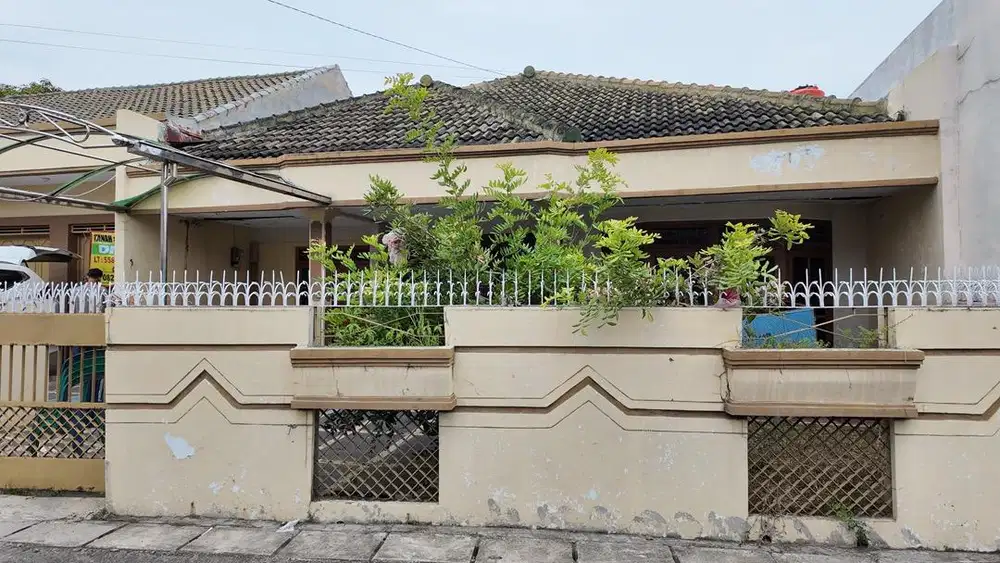 Dijual Rumah dan Tanah Luas 558 m2 Panggung Tegal Timur