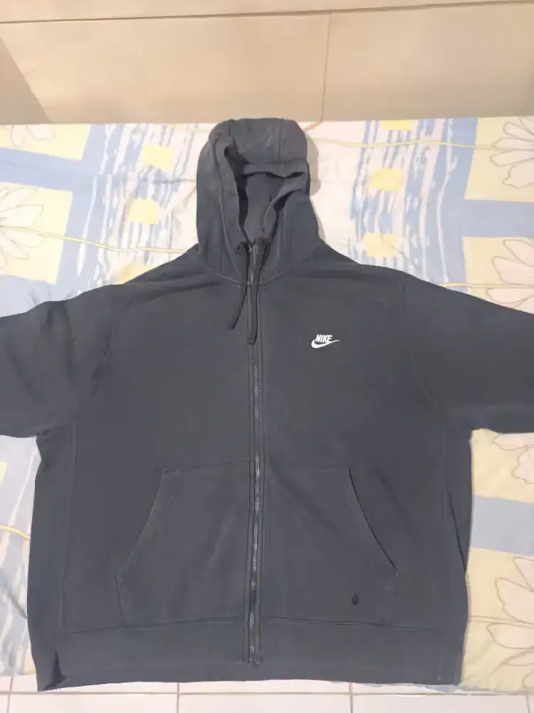 Hoodie Nike Hitam