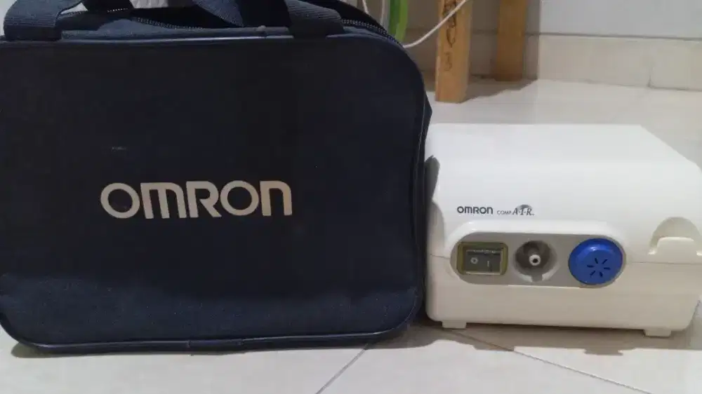 PRELOVED ALAT UAP NEBULIZER OMRON