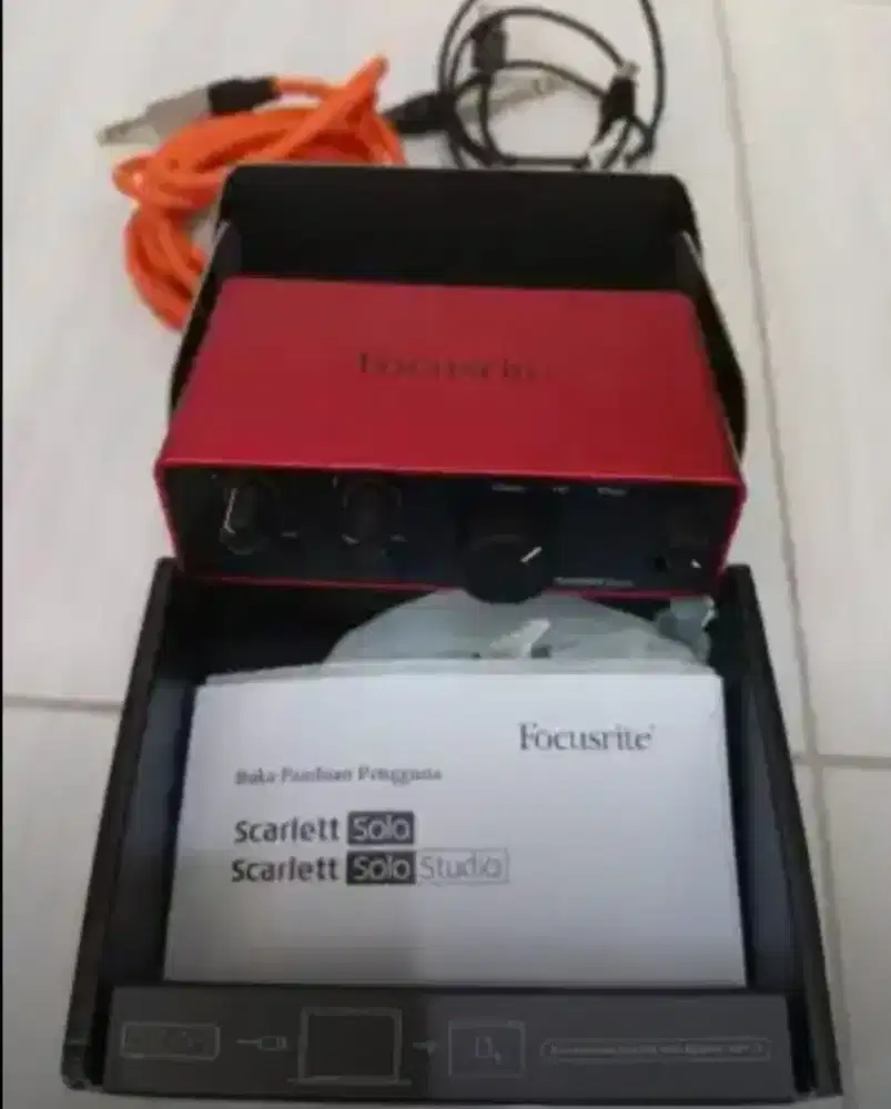 DIJUAL SOUND CARD FOCUSRITE SOLO GEN 4 BARU NEW GRES BELI BLOM DIPAKAI