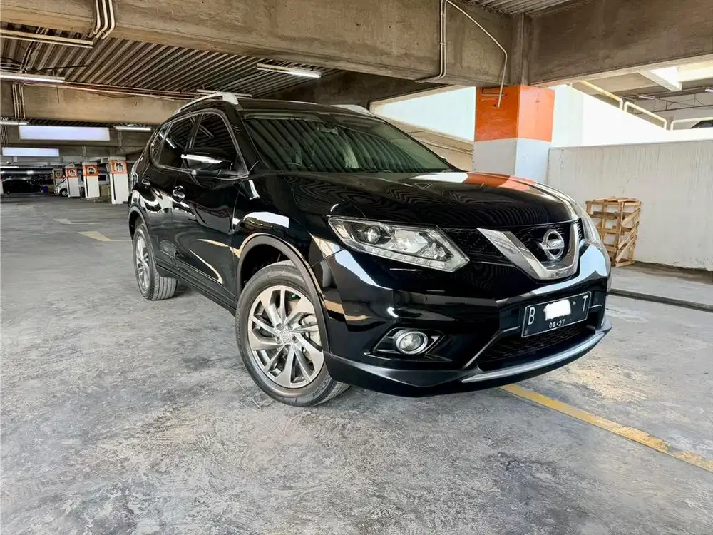 Nissan Xtrail 2017 X-Trail Hitam AT Kondisi Istimewa DP Murah Meriah