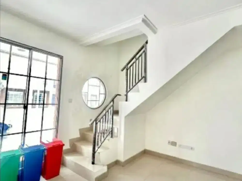 Dijual Rumah PIK 2 Cluster Arcadia, Uk. 4,5x10, LB 87m², 3 Lantai, 3 KT, 3 KM, SHM, Unfurnished, Harga : Rp 2.5 M