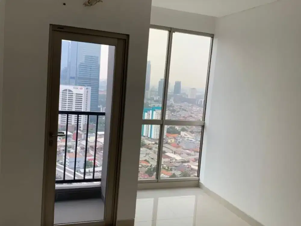 Apartemen Ciputra World 2 Studio Semi Furnish Jakarta