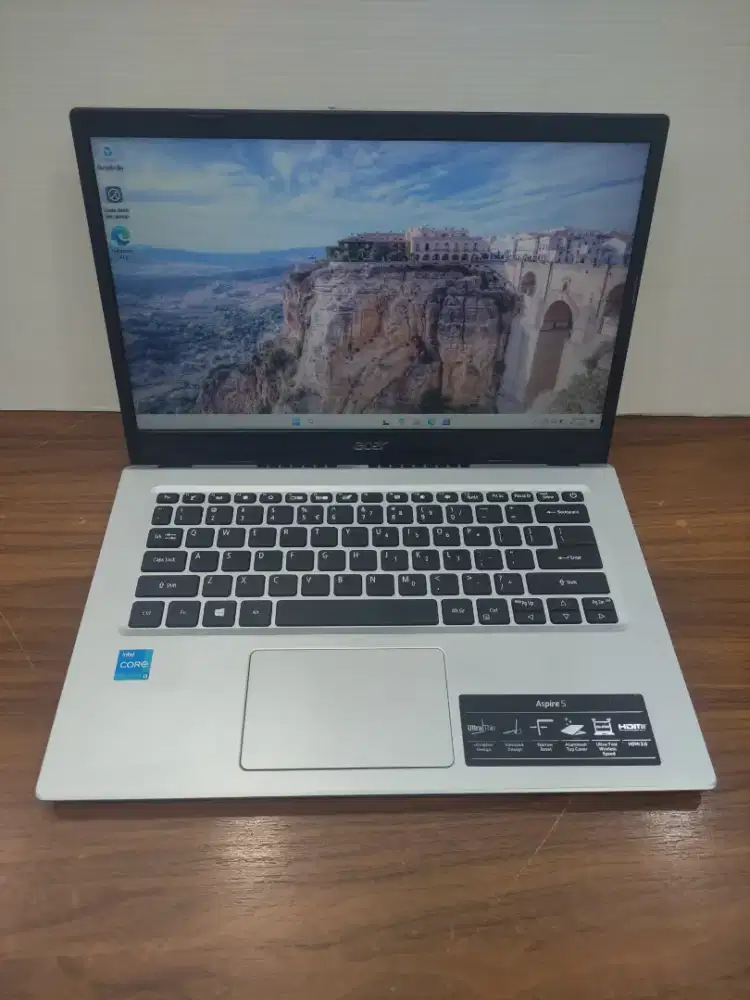 Laptop Acer Aspire 5