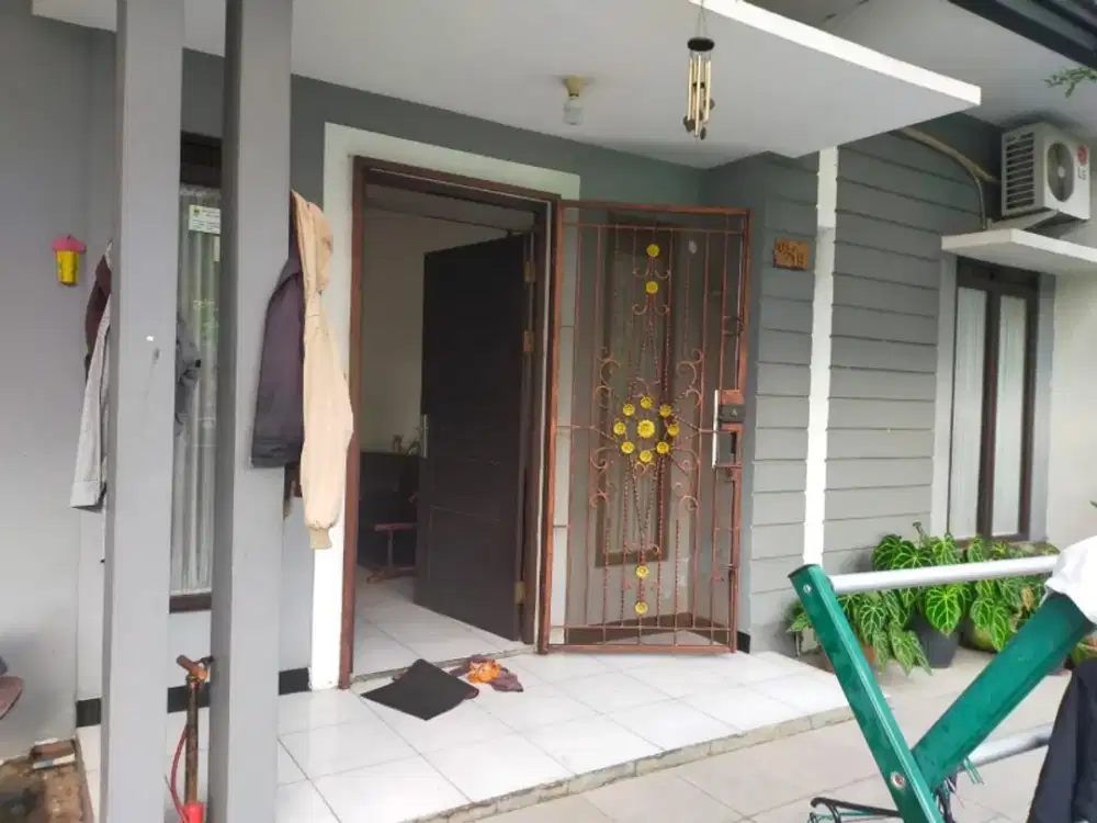Jual Rumah Siap Huni di Taman Holis Indah Bandung