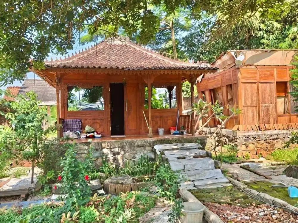 Dijual Tanah Komersil Bonus Bangunan di Cileungsi Bogor