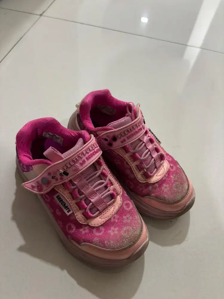 Sepatu Skechers Anak