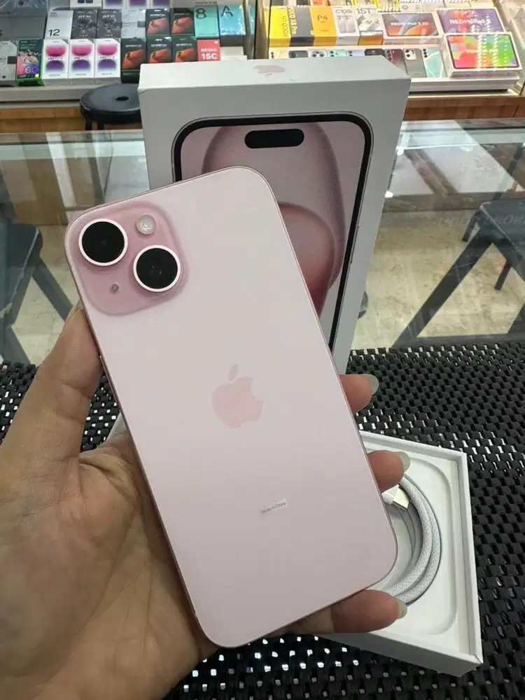 IPhone 15 128GB Pink Garansi Resmi iBox Super Like New