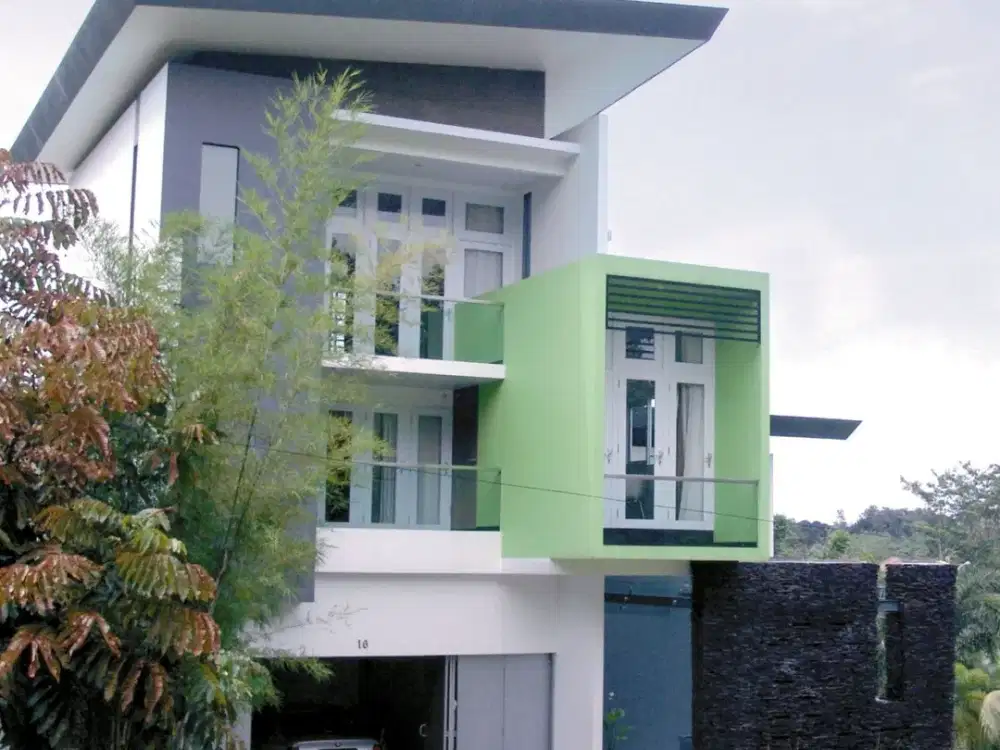 DIJUAL RUMAH MEWAH DENGAN PRIVATE POOL – SUASANA TENANG & EKSKLUSIF