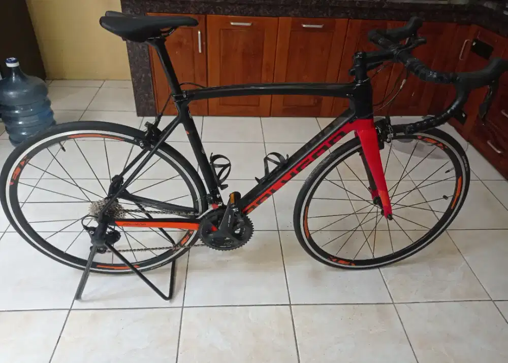 Dijual Roadbike Polygon Strattos S7 th 2019