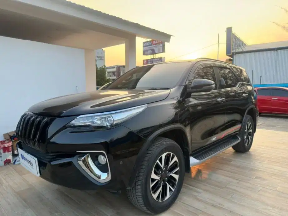 Toyota Fortuner 2.4 4x2 VRZ TRD Matic 2018 KTK