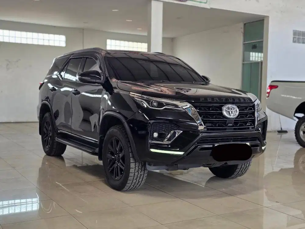 Toyota Fortuner 2.7 SRZ Bensin AT Matic 2020 (Facelift)