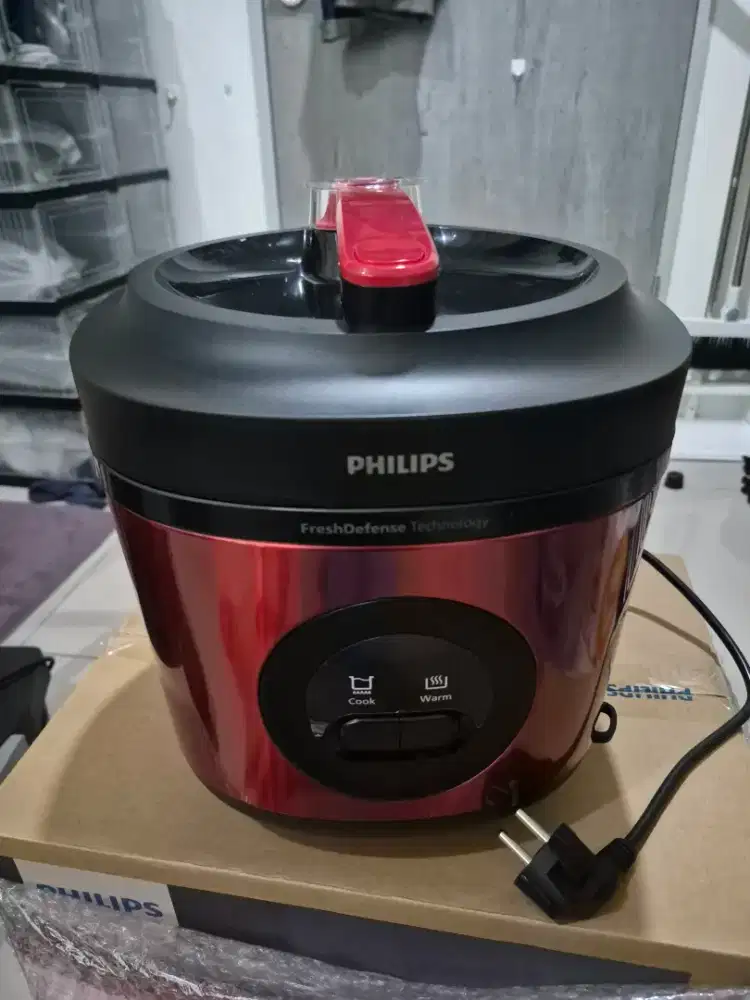 Penanak Nasi Rice Cooker Phillips HD3211/30 Warna Merah