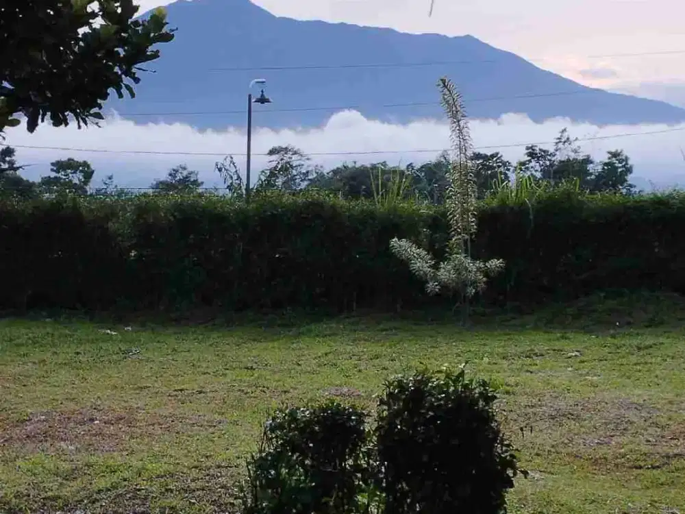 semi Villa d jual d cigombong bogor selatan
