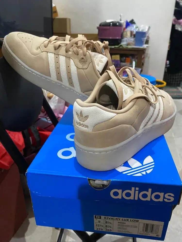 Jual Sepatu Koleksi