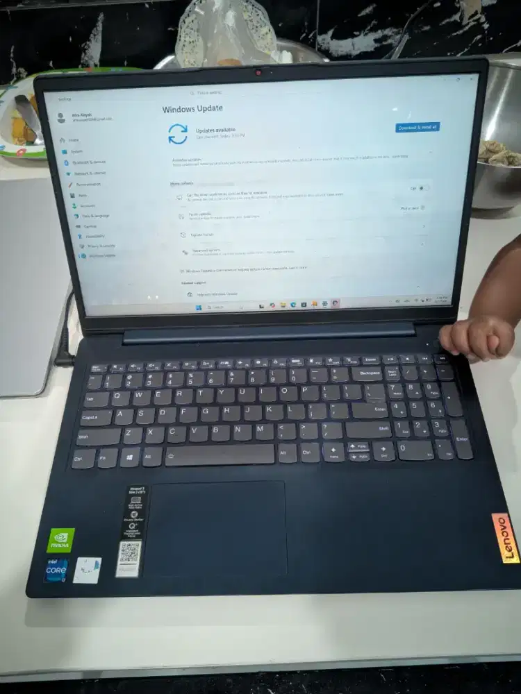 Lenovo IdeaPad Slim 3 15 Core i7 Gen 11 – RAM 20GB Nvidia MX450