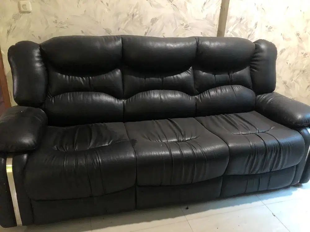 Sofa Ruang Tamu dan Keluarga