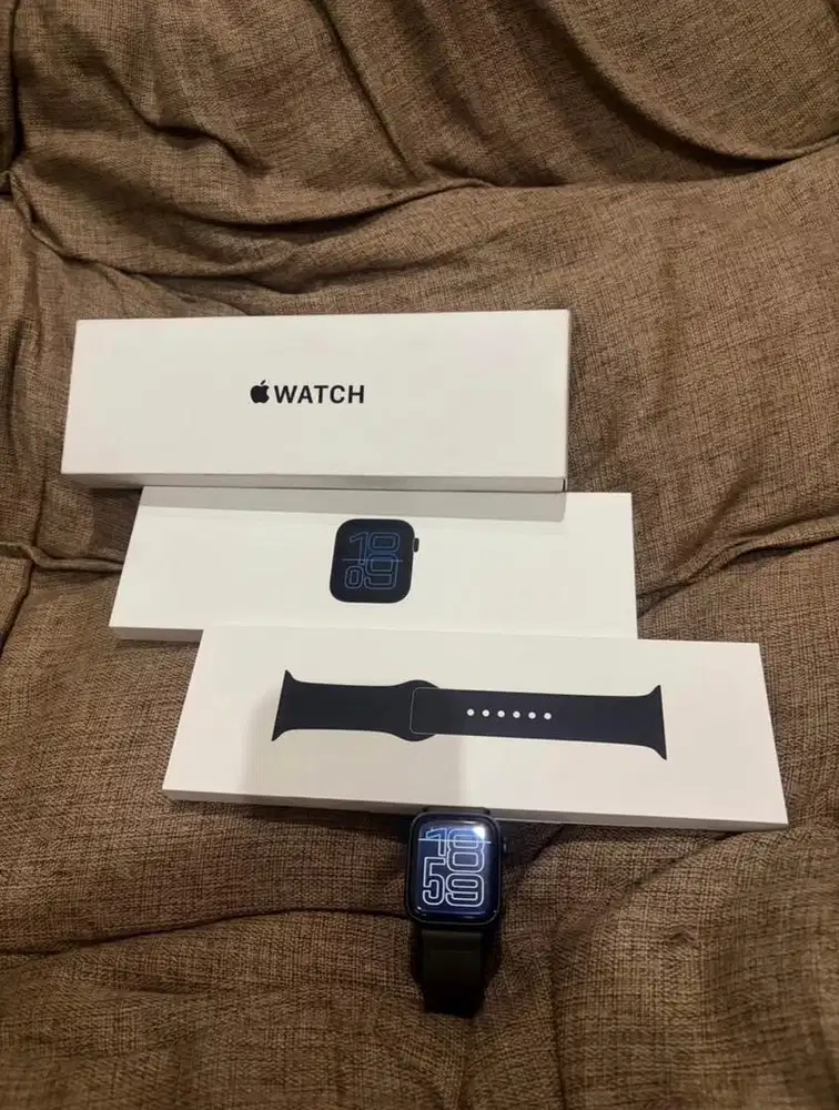 Apple Watch SE 3 Like new