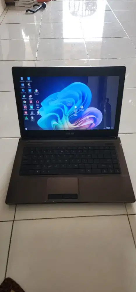Asus A44H Core i3 Ram 8gb HDD 500gb