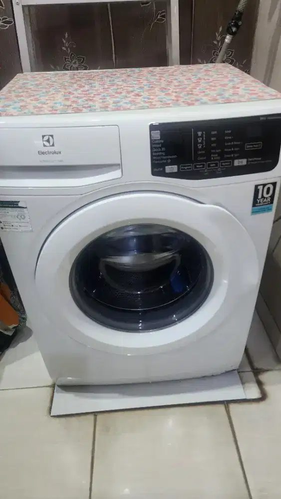 Mesin cuci Electrolux ewf 8005 murah