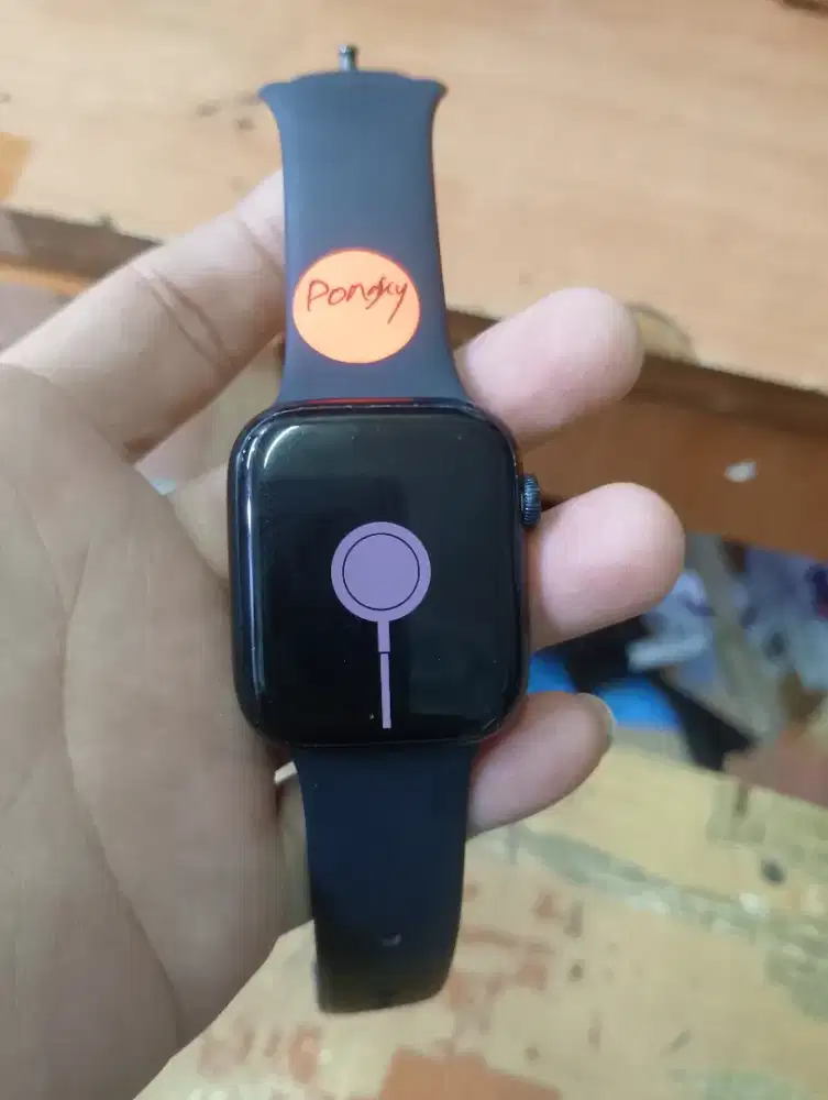 Apple iWatch 8 45mm ex inter unit+casan aja normal