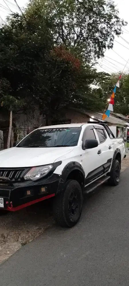 Mobil pribadi dijamin joss, gak pernah main lumpur