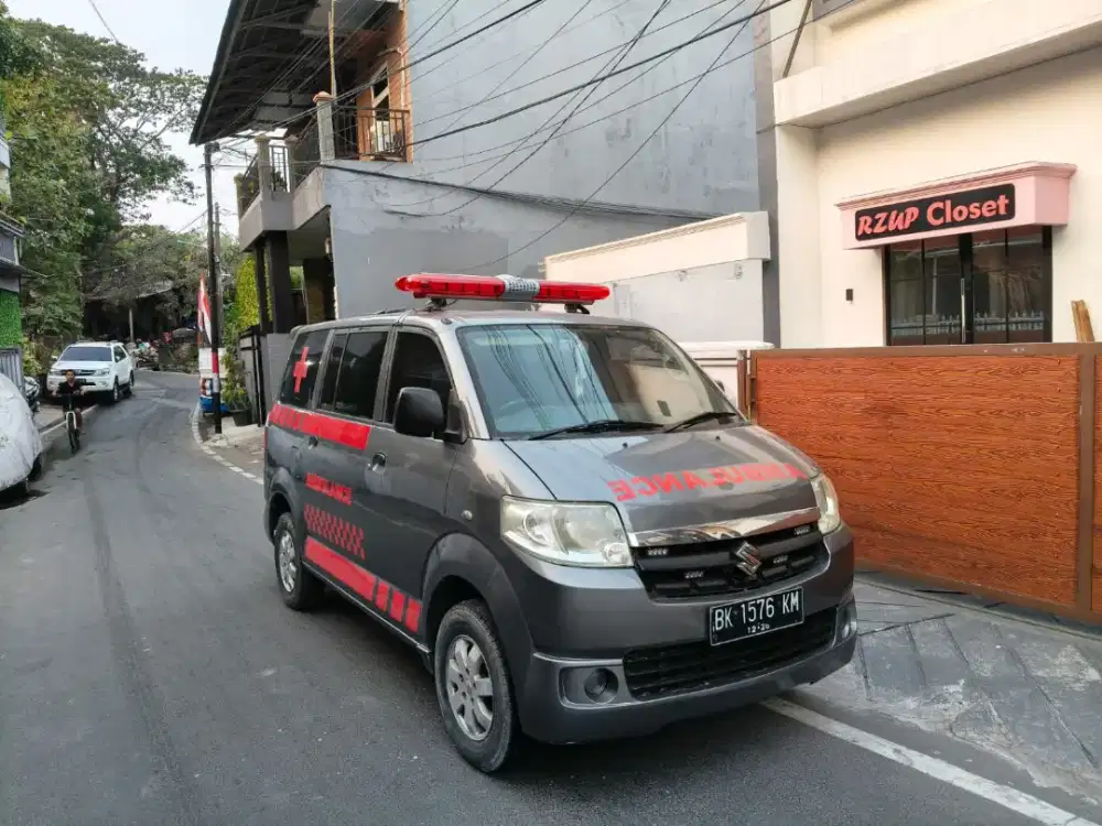 Suzuki APV arena GL ambulance 2010 GX 2011