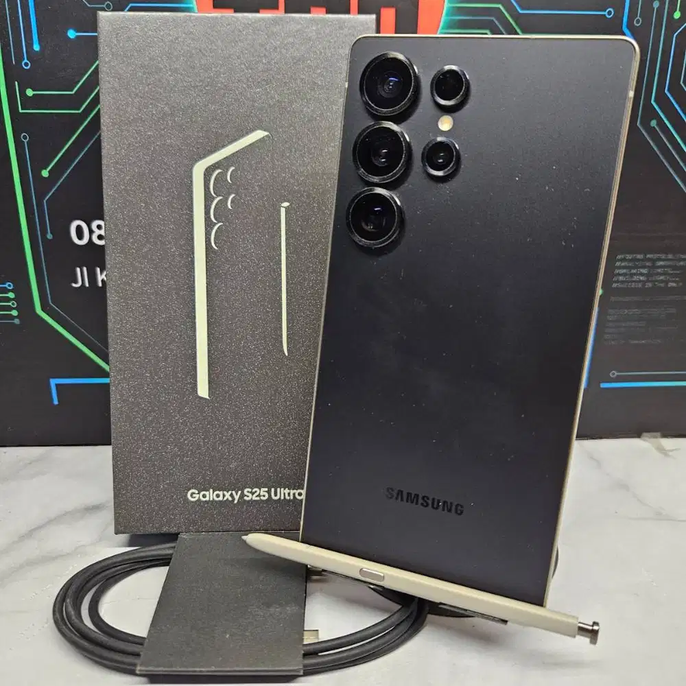 Samsung Galaxy S25 Ultra 12/512GB Titanium Black Like New No Minus
