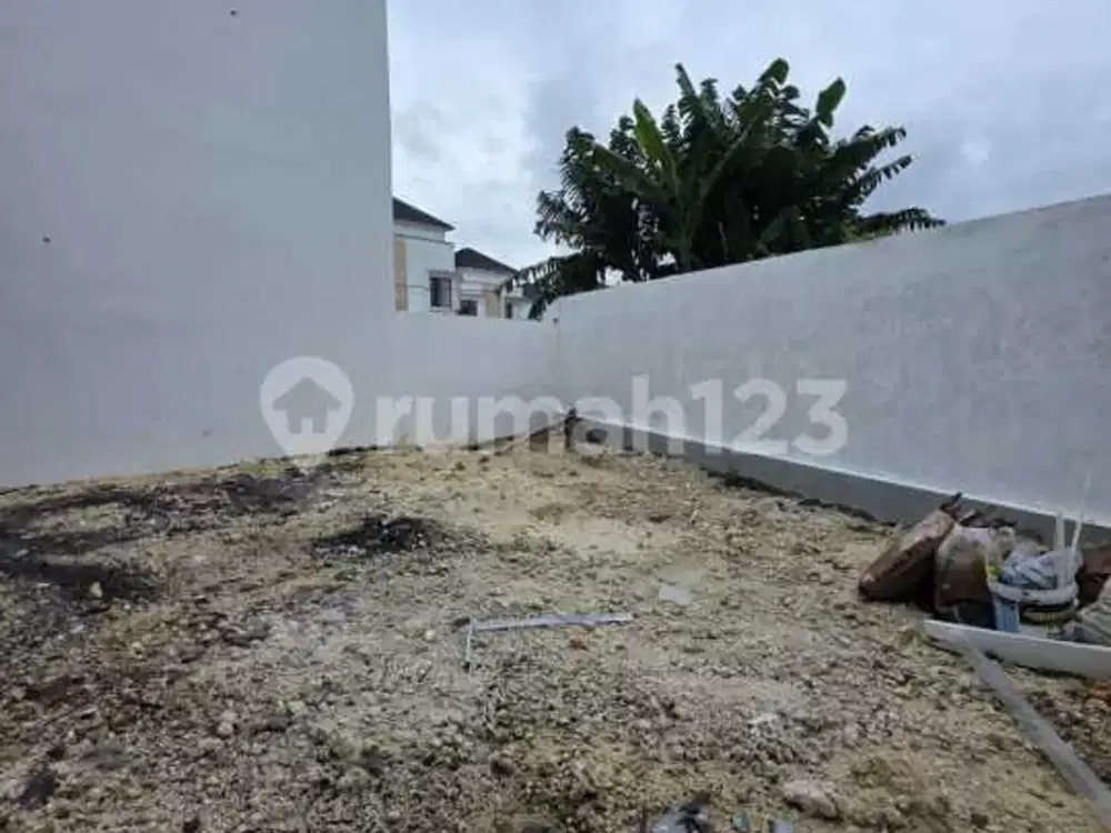 Rumah 2 Lantai 3 Kamar, di Perdana Mumbul Culster Nusa Dua