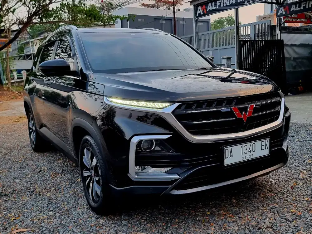 Wuling Almaz 1.5 Turbo Exclusive Lux+ SC 7Seater Matic 2022 Istimewa