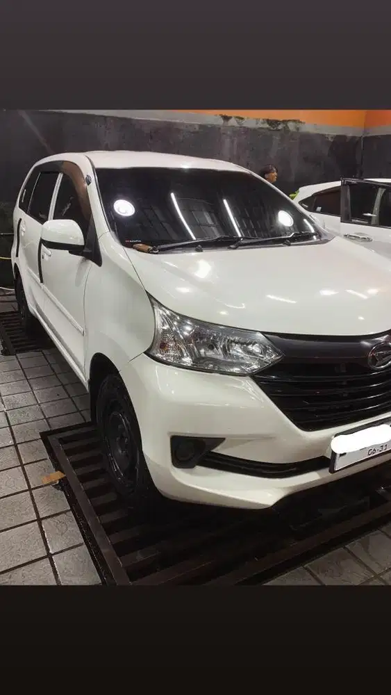 Daihatsu Xenia 1.3 Tipe X Putih 2016