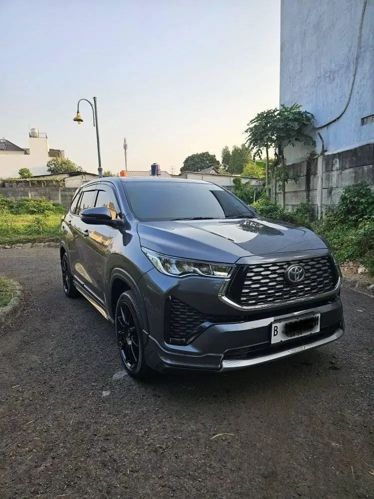 Toyota Zenix V Hev Modelista