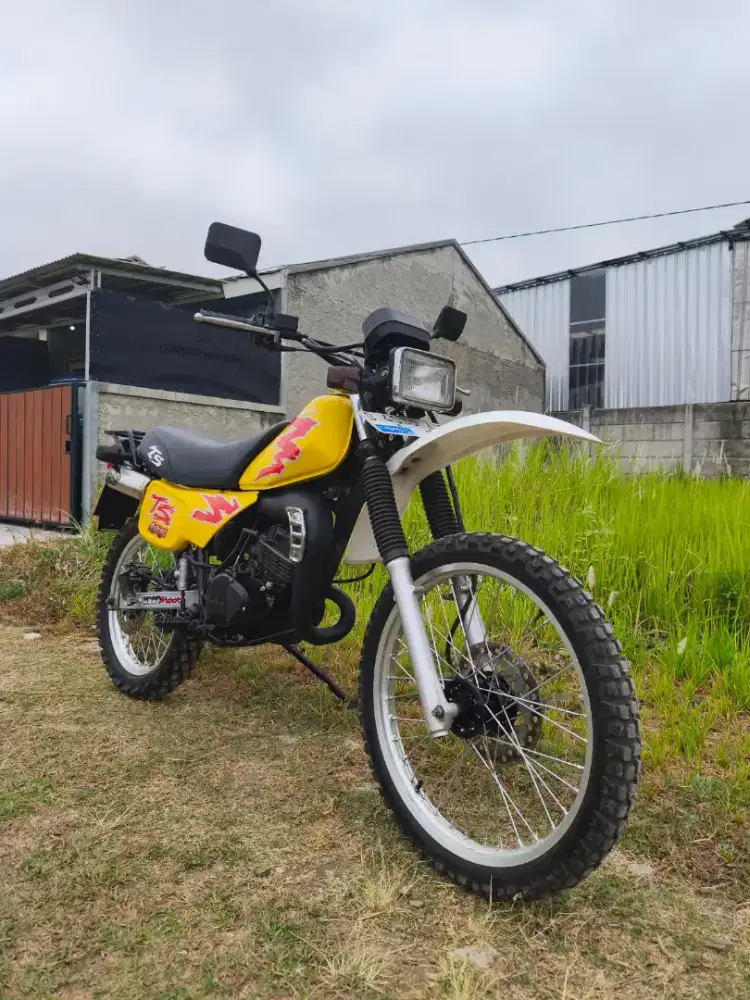 Suzuki ts 125 tahun 2004