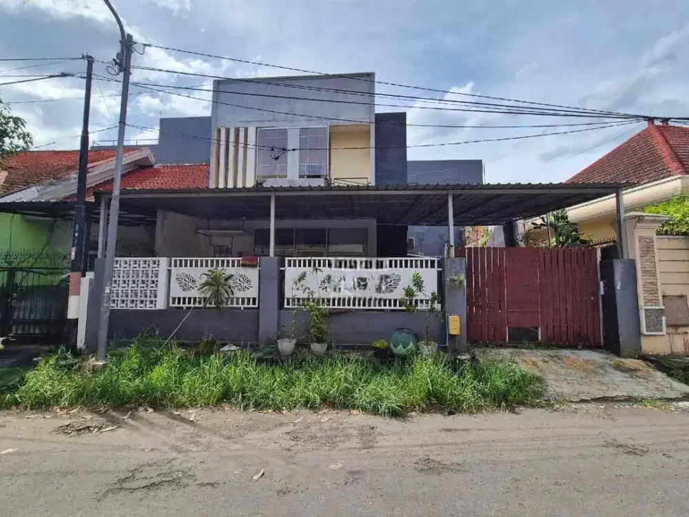 Rumah Kost Luas 220 Area Soekarno Hatta Suhat Dkt UB
