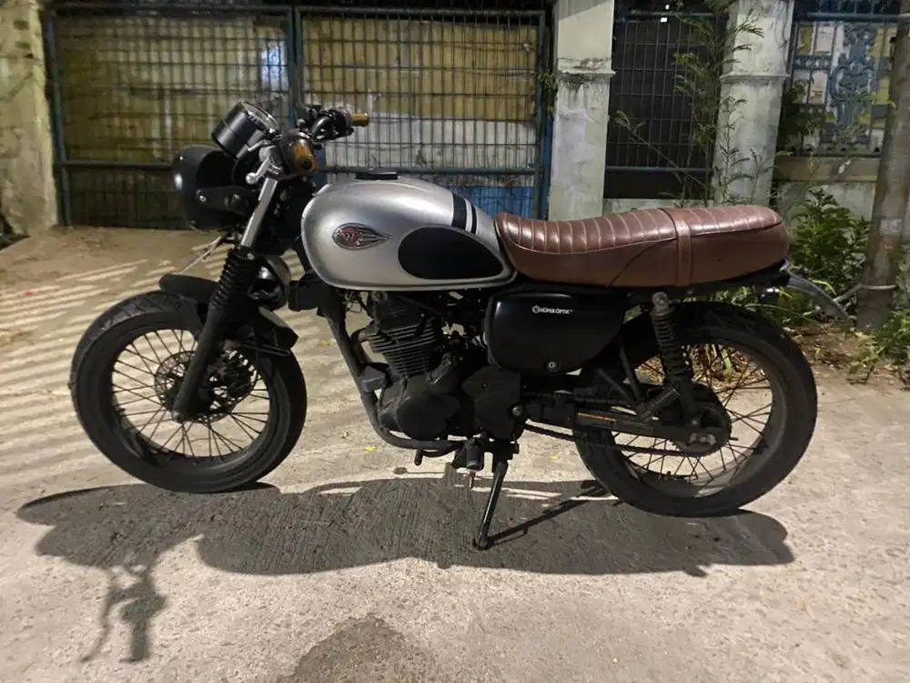Kawasaki W175 SE