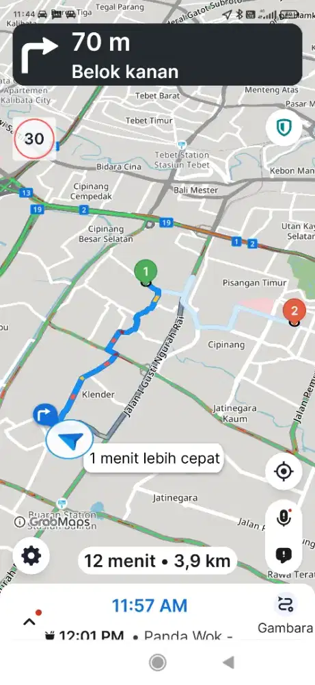 Mencari pekerjaan.