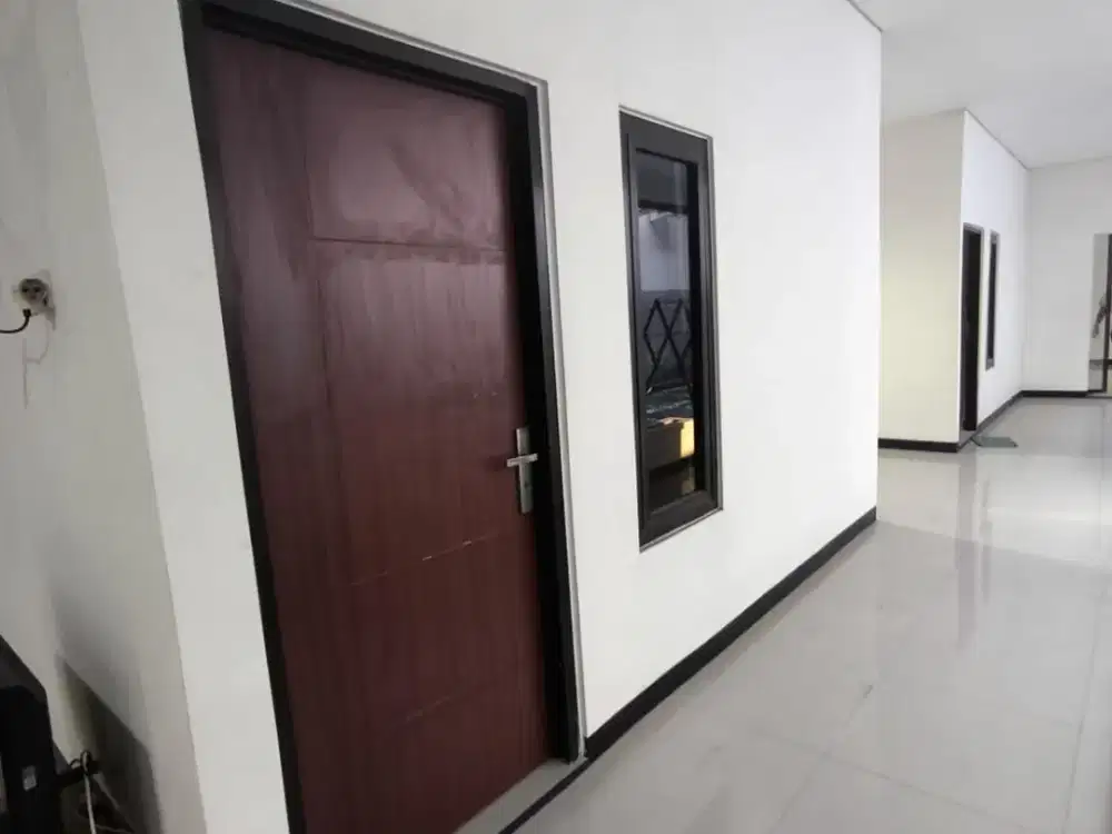 Toko bangunan Surabaya dijual
