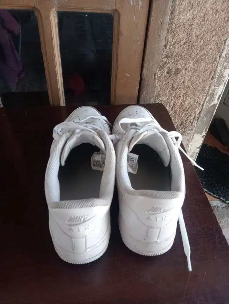 Jual sepatu Nike air force 1. Ukuran 42