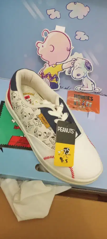 Sepatu aerostreet X snoopy