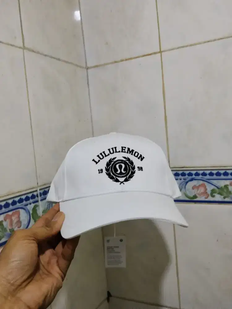 Topi Lululemon Original