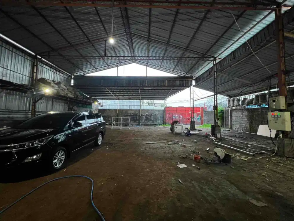 DISEWAKAN GUDANG 400M2 MAHENDRADATA DENPASAR BARAT