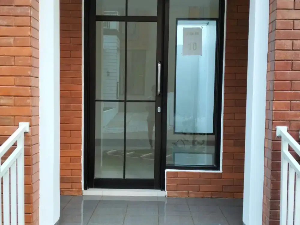 DIJUAL RUMAH 2 LANTAI TASIKMADU KOTA MALANG DEKAT KAMPUS UMM
