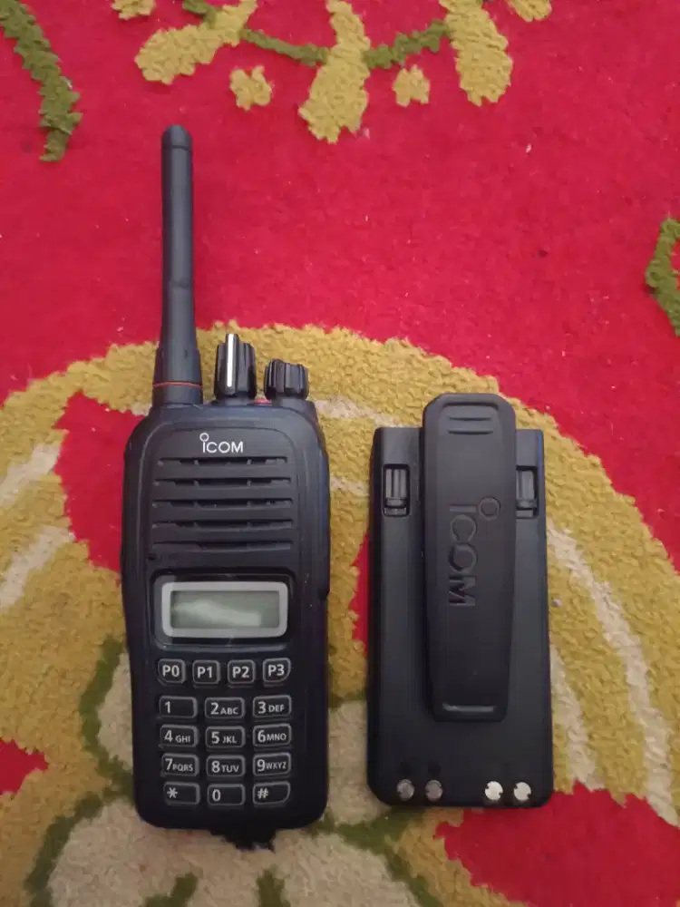 Handy Talky Icom ic-v88
Vhf