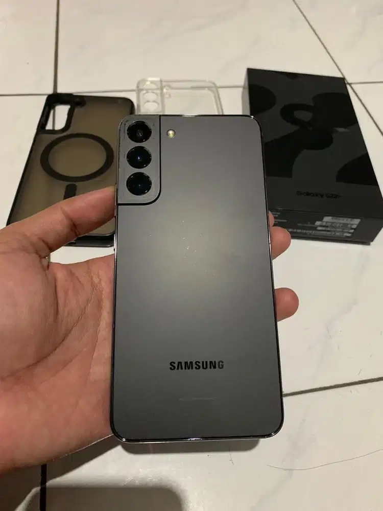 JUAL CEPAT samsung S22 PLUS 8/256