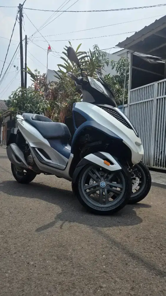 Piaggio MP3 yourban 125cc