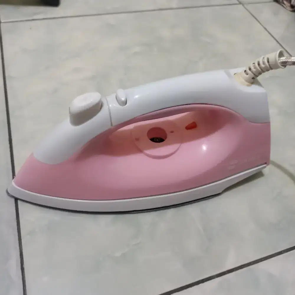 Setrika Sanex Pink
