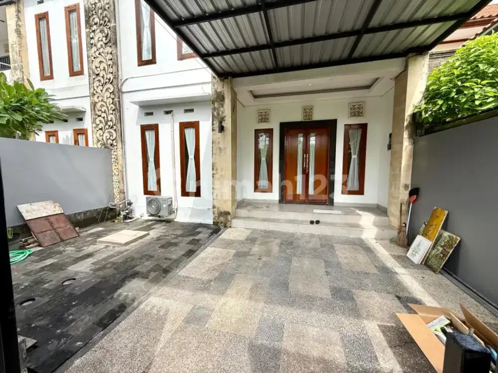 Rumah 2 Lantai 3 Kamar Tidur Strategis Di Jalan Pemuda, Renon, 100 Meter Dari Monumen Bajra Sandhi