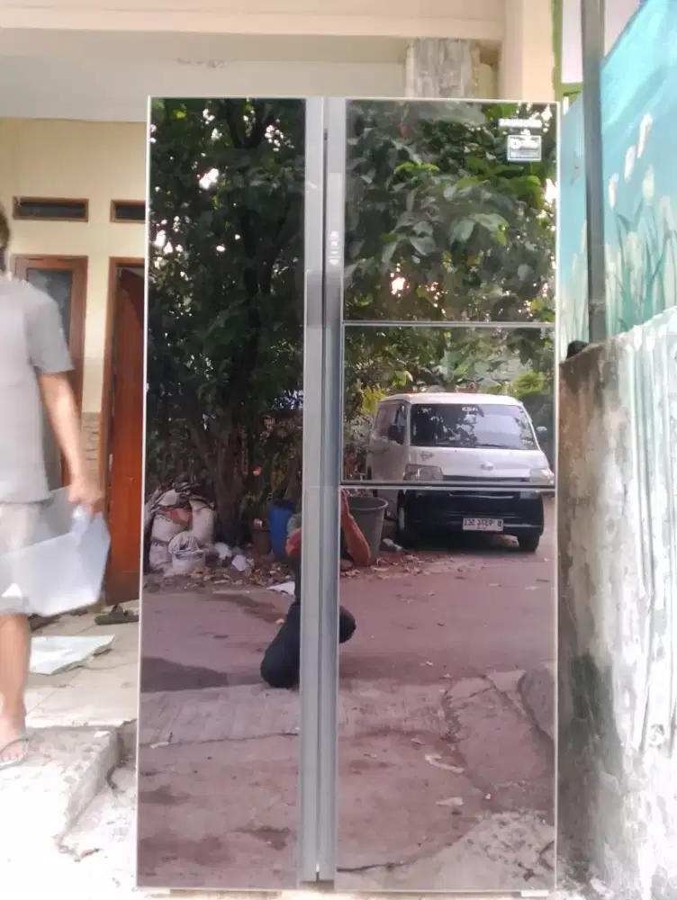 Kulkas 2 pintu Side By Side Samsung