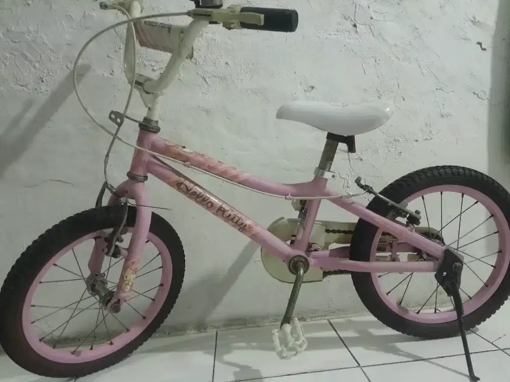Sepeda anak POLYGON HELLO KITTY ring 16